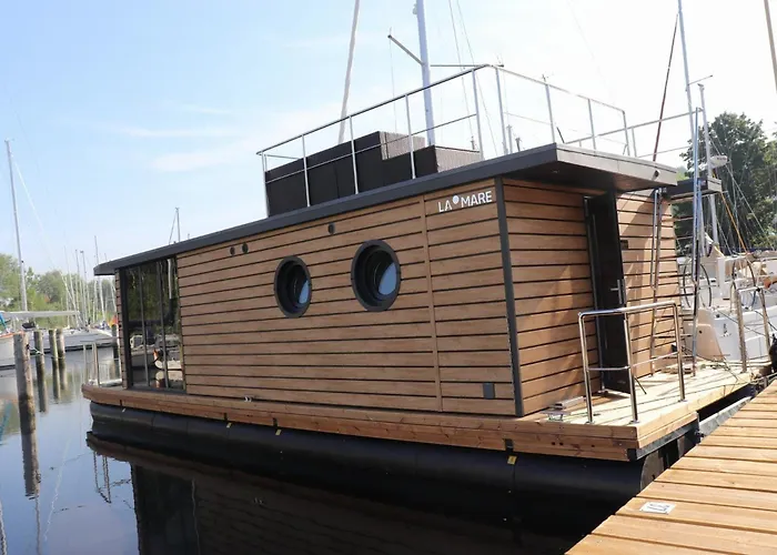 Houseboat Leni, بوتيل فلنسبورغ
